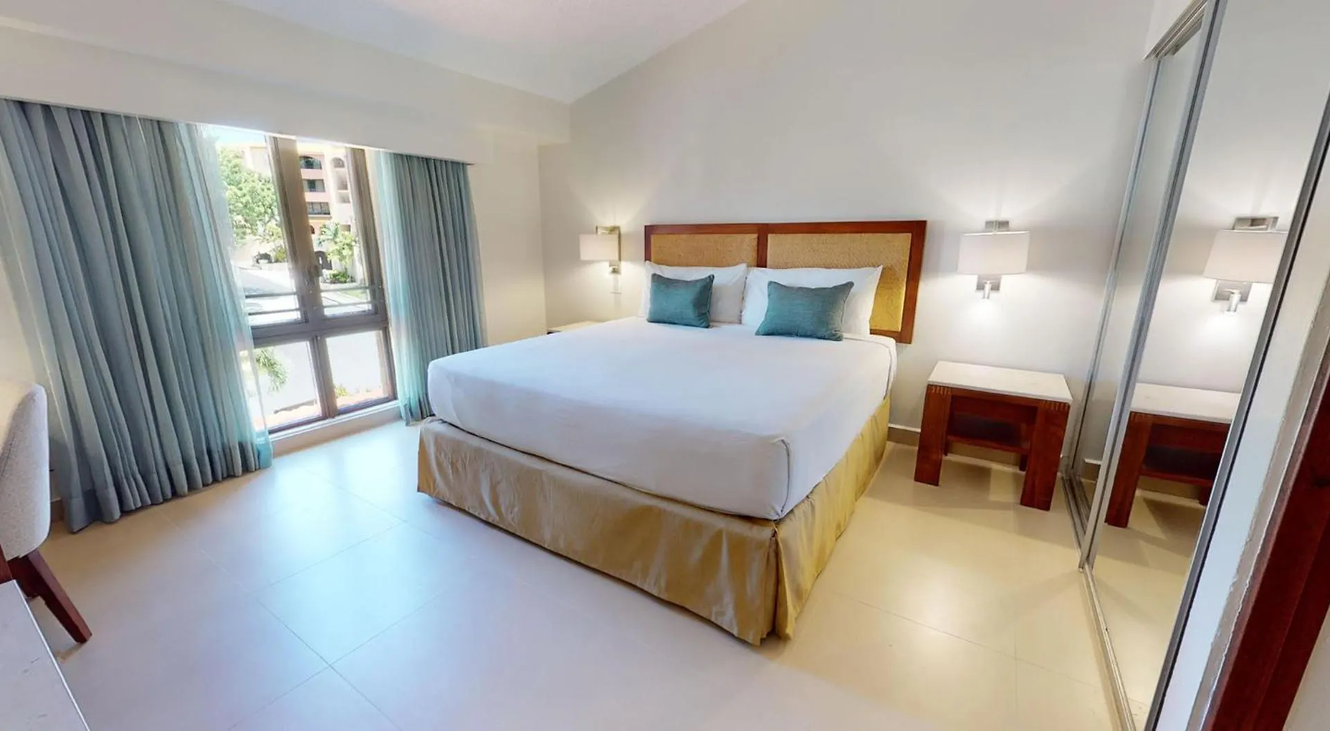 Park Royal Homestay Club Cala Puerto Rico Умакао