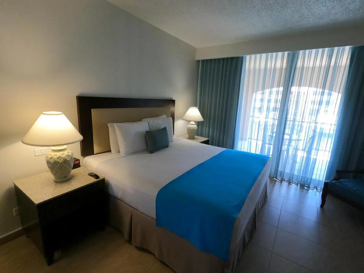*** Aparthotel Park Royal Homestay Club Cala Puerto Rico Humacao Puerto Rico